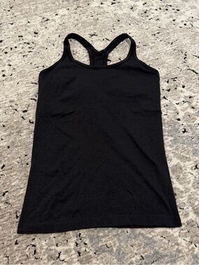 Lululemon Ebb to Street Tank